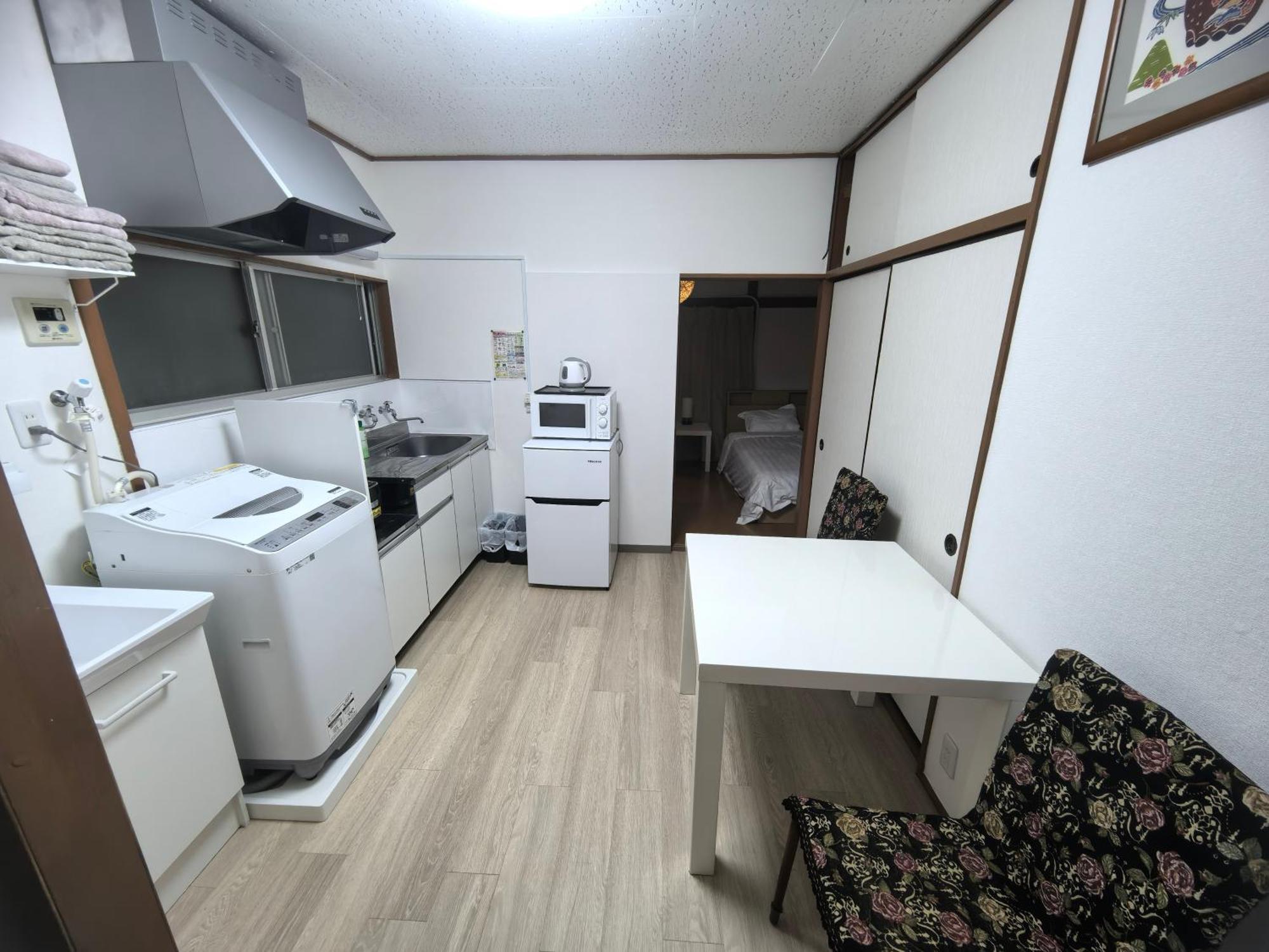 Uhome Tsubame